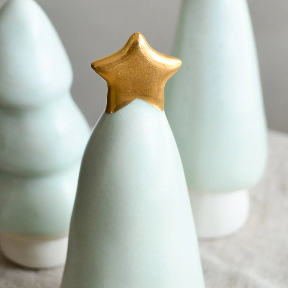 EVERGREEN CHRISTMAS TREE GIFT BOX