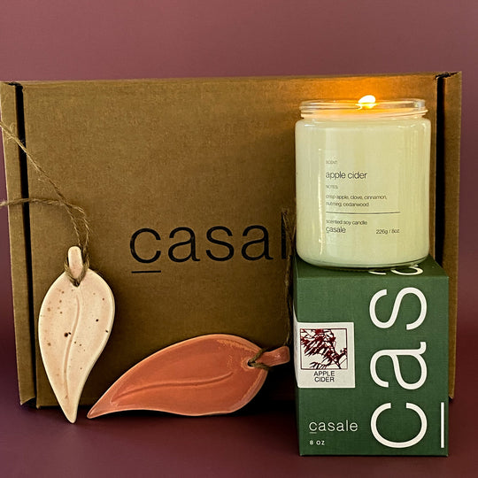 AUTUMN PINKS EUCALYPTUS LEAF GIFT BOX